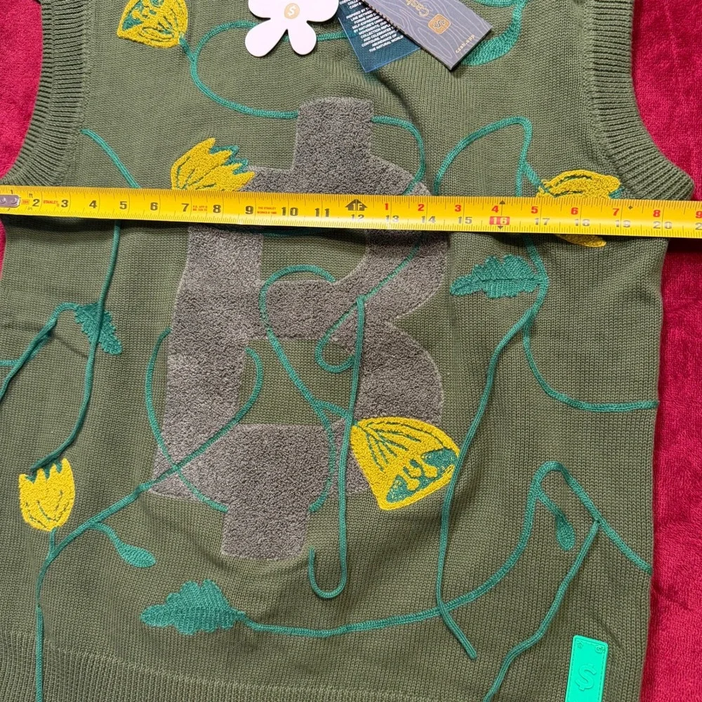 Cash by Cash App Bitcoin Flower Knit Sweater Vest Green Future Nature Mens M NWT